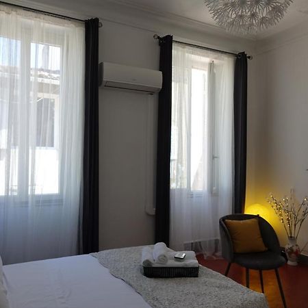 Quartier Des Createurs "La Plaine Cours Julien" Chambre Privee Dans Appartement Menage Frequent Des Parties Commune Marselha Exterior foto