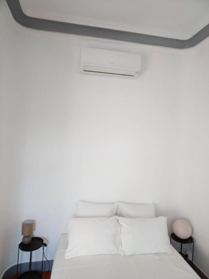 Quartier Des Createurs "La Plaine Cours Julien" Chambre Privee Dans Appartement Menage Frequent Des Parties Commune Marselha Exterior foto