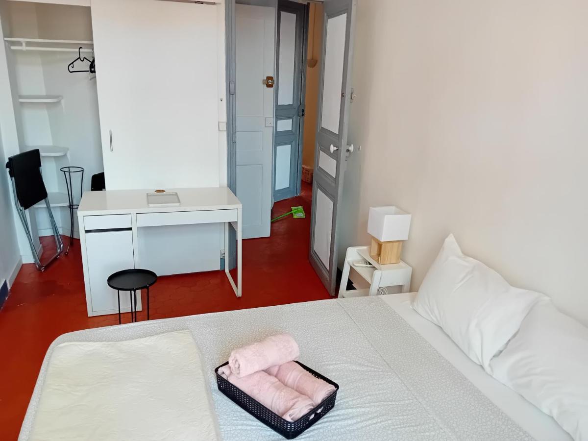 Quartier Des Createurs "La Plaine Cours Julien" Chambre Privee Dans Appartement Menage Frequent Des Parties Commune Marselha Exterior foto